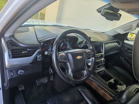 Used 2018 Chevrolet Tahoe LT image 9