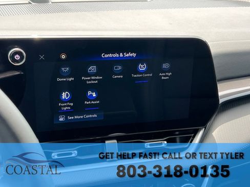 Used 2025 Chevrolet Equinox LT w/ Convenience Package II FWD image 43