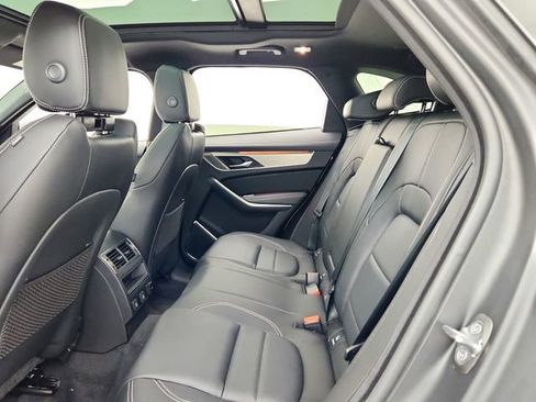 Certified 2025 Jaguar F-PACE R-Dynamic S image 32