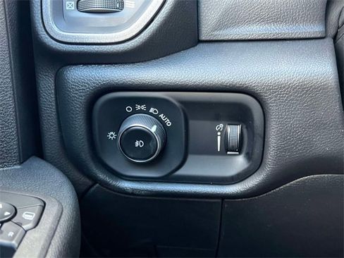 New 2026 RAM 5500 Tradesman w/ Chrome Appearance Group image 32