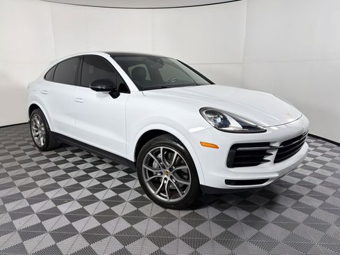 Certified 2021 Porsche Cayenne Coupe AWD/4WD image 7