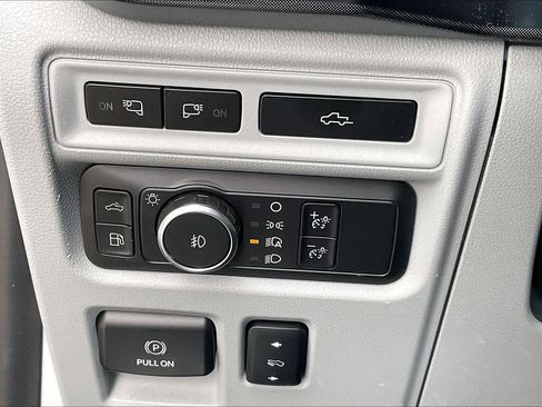 Used 2021 Ford F150 Limited image 32