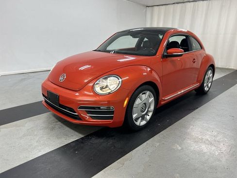 Used 2017 Volkswagen Beetle 1.8T SEL FWD image 5