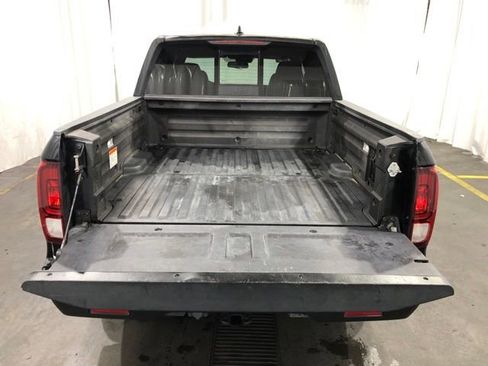 Used 2018 Honda Ridgeline Black Edition image 11