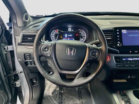 Used 2023 Honda Ridgeline RTL-E image 11