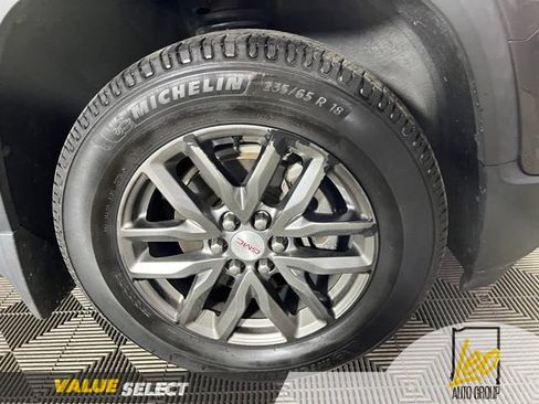 Used 2017 GMC Acadia SLT FWD image 26