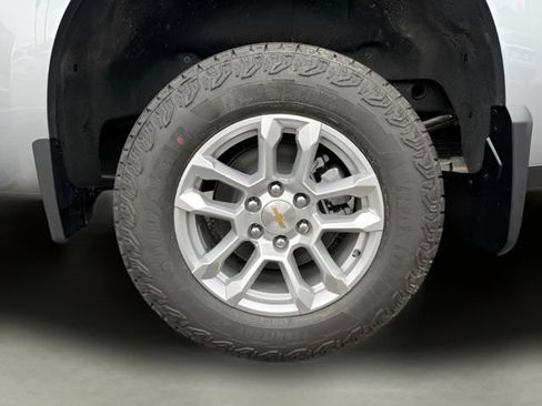 New 2026 Chevrolet Silverado 1500 LT w/ Z71 Off-Road Package AWD/4WD image 41