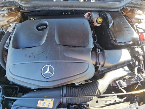 Used 2018 Mercedes-Benz GLA 250 4MATIC w/ Premium Package image 7