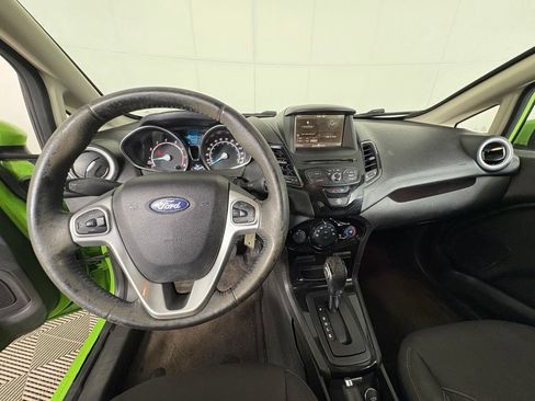 Used 2015 Ford Fiesta SE w/ Equipment Group 201A FWD image 8