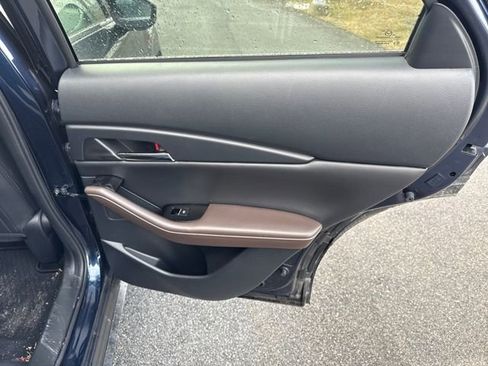 Used 2023 MAZDA CX-30 AWD 2.5 S w/ Premium Package image 13