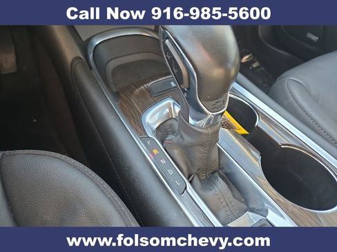 Used 2022 Chevrolet Malibu Premier image 18