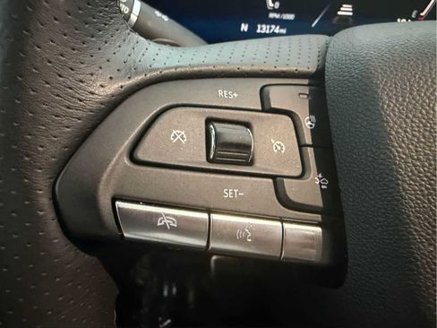 Used 2026 Cadillac XT5 Sportv AWD/4WD image 13