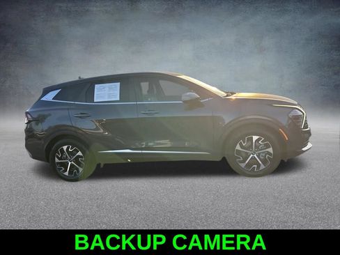 Used 2024 Kia Sportage EX FWD image 4