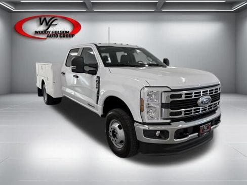New 2026 Ford F350 XL w/ XL Chrome Package AWD/4WD image 3