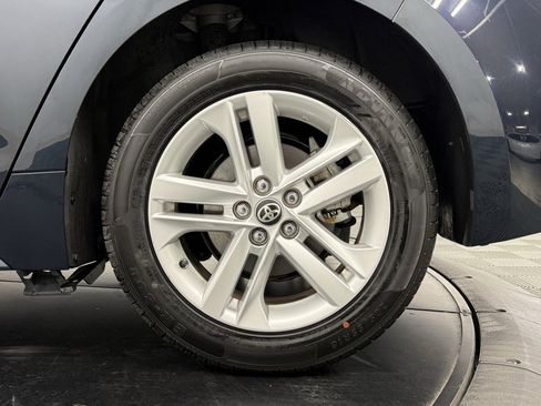 Used 2019 Toyota Corolla SE image 11