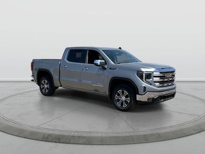 New 2026 GMC Sierra 1500 SLE w/ Preferred Package