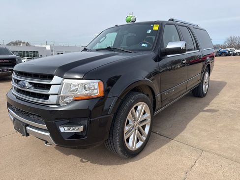 Used 2015 Ford Expedition EL Platinum image 3