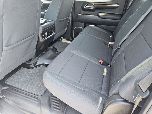 Used 2024 Chevrolet Silverado 1500 LT w/ Convenience Package II AWD/4WD image 14