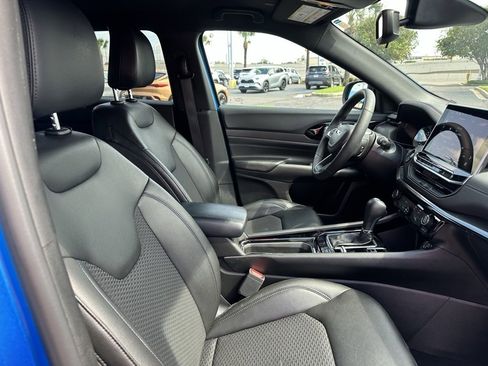 Used 2025 Jeep Compass Latitude w/ Altitude Special Edition image 22