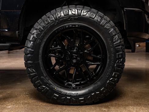 Used 2022 Ford F150 XLT w/ Equipment Group 302A High image 12