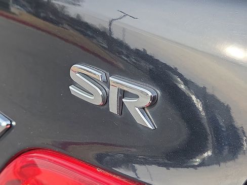 Used 2014 Nissan Sentra SR w/ Premium Package image 8