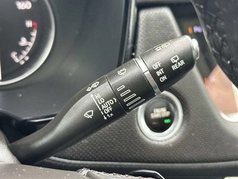 Certified 2024 Cadillac XT5 Premium Luxury AWD/4WD image 24
