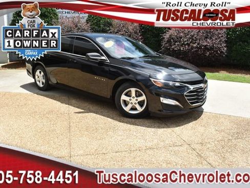 Used 2020 Chevrolet Malibu LS w/ LPO, Convenience Package 1 FWD image 1