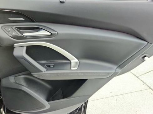 Used 2025 Audi Q5 Premium Plus w/ Premium Plus image 27