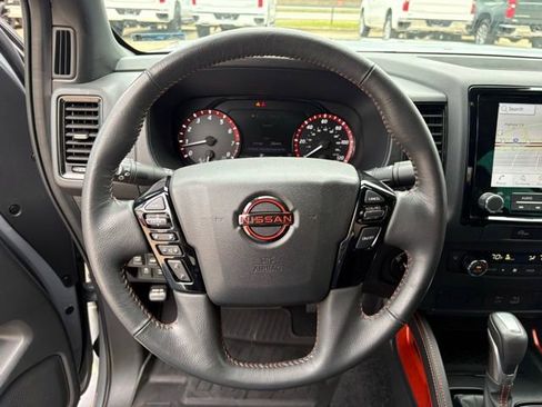 Used 2024 Nissan Frontier PRO-4X w/ Off-Road Protection Package AWD/4WD image 19