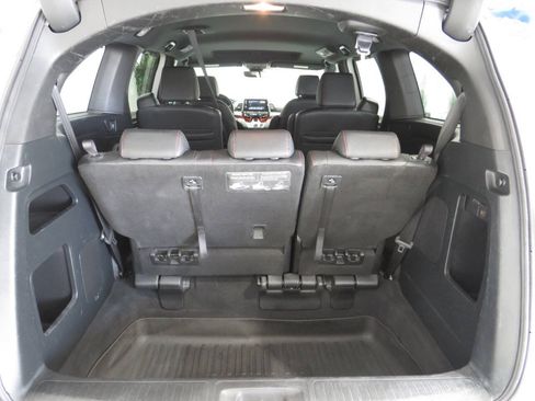 Used 2023 Honda Odyssey Sport image 15