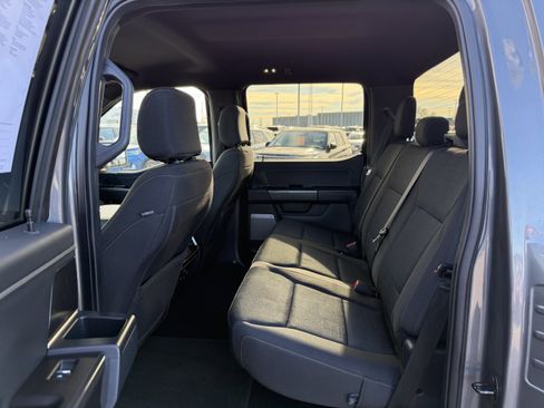 Certified 2022 Ford F150 XLT w/ Equipment Group 302A High image 19