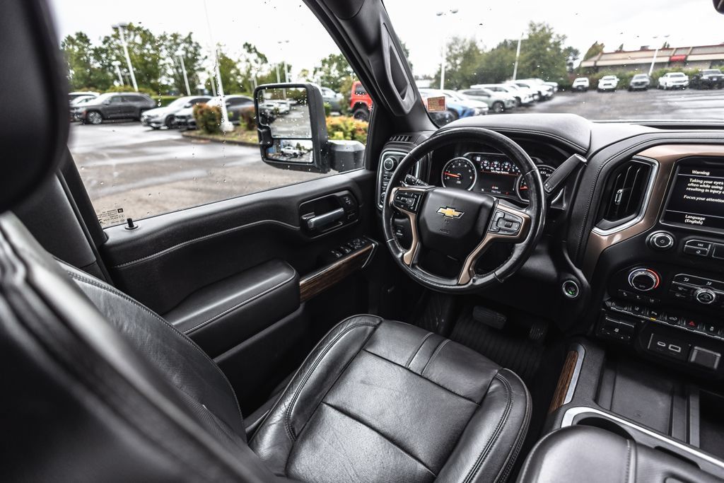 Used 2020 Chevrolet Silverado 3500 High Country w/ Z71 Off-Road Package AWD/4WD image 26