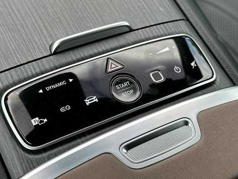 Certified 2023 Mercedes-Benz EQS 580 4MATIC Sedan image 34