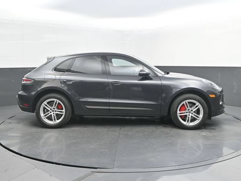 Certified 2023 Porsche Macan AWD/4WD image 8