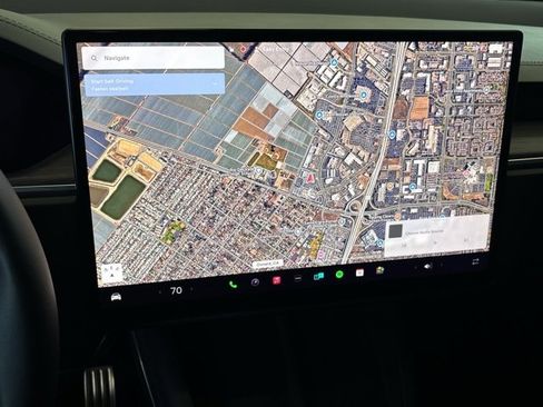 Used 2024 Tesla Model X image 26