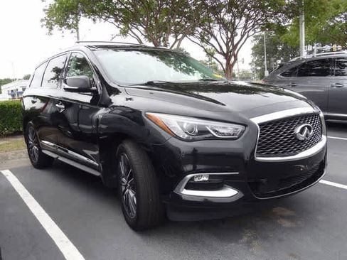 Used 2016 INFINITI QX60 Luxe w/ Deluxe Technology Package AWD/4WD image 3
