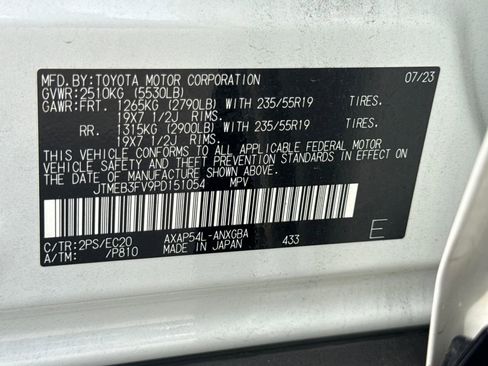 Used 2023 Toyota RAV4 XSE w/ Weather Package image 30