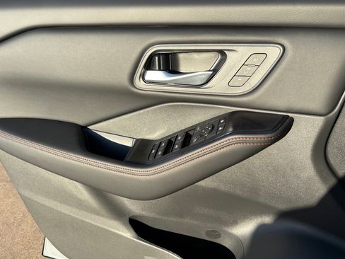 New 2026 Nissan Rogue SV image 19