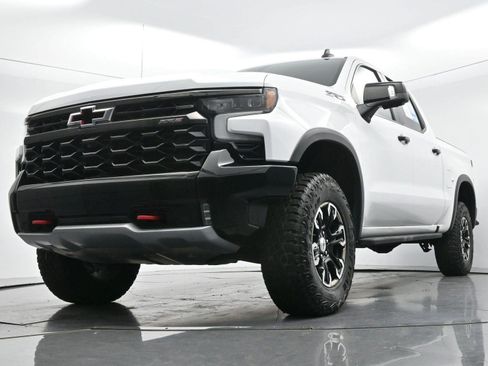 Used 2023 Chevrolet Silverado 1500 ZR2 w/ Technology Package AWD/4WD image 47