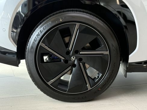 New 2026 Lexus RZ 450e AWD w/ Luxury Package image 15