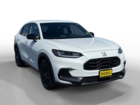 Used 2024 Honda HR-V Sport image 7