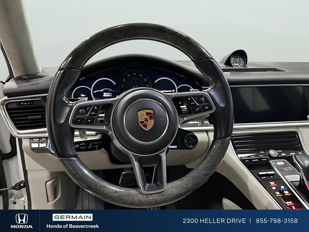 Used 2018 Porsche Panamera 4 Executive AWD/4WD image 13