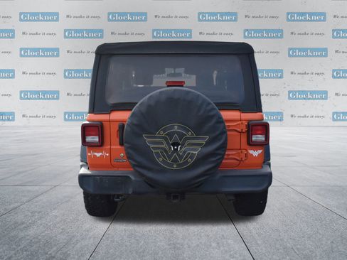 Used 2018 Jeep Wrangler Sport image 6