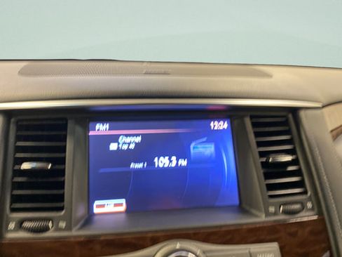 Used 2017 Nissan Armada Platinum w/ Captain Seat Package AWD/4WD image 18