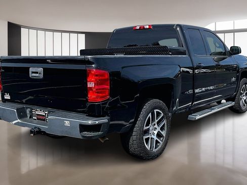 Used 2017 Chevrolet Silverado 1500 LT w/ Texas Edition image 6