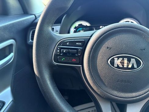 Used 2019 Kia Niro LX image 20