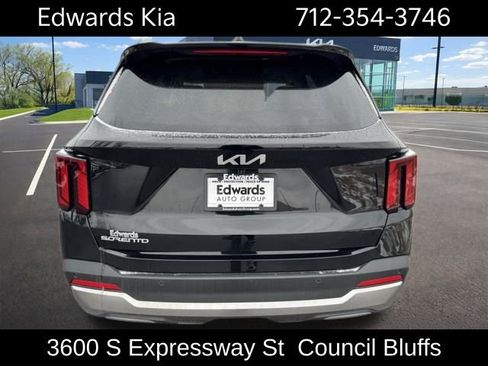 New 2025 Kia Sorento SX FWD image 7