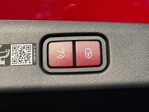 New 2026 Mercedes-Benz E 350 Sedan image 13