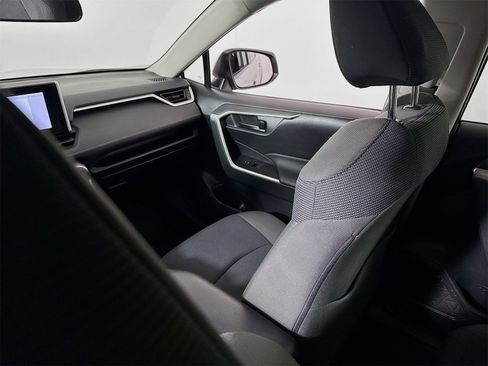 Certified 2023 Toyota RAV4 LE image 19