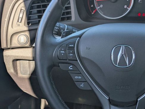 Used 2016 Acura ILX image 17